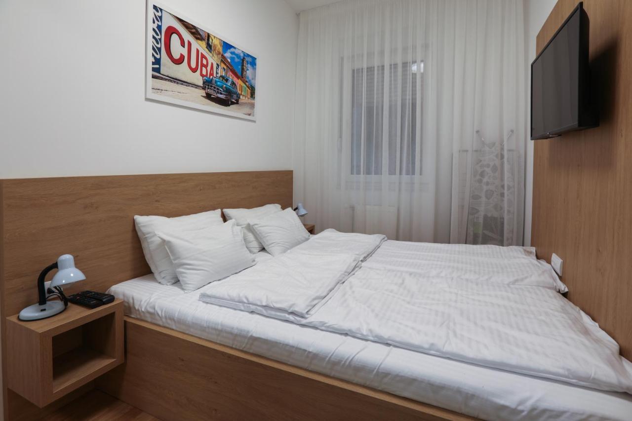 Apartment Promenada Avenija Novi Sad Luaran gambar