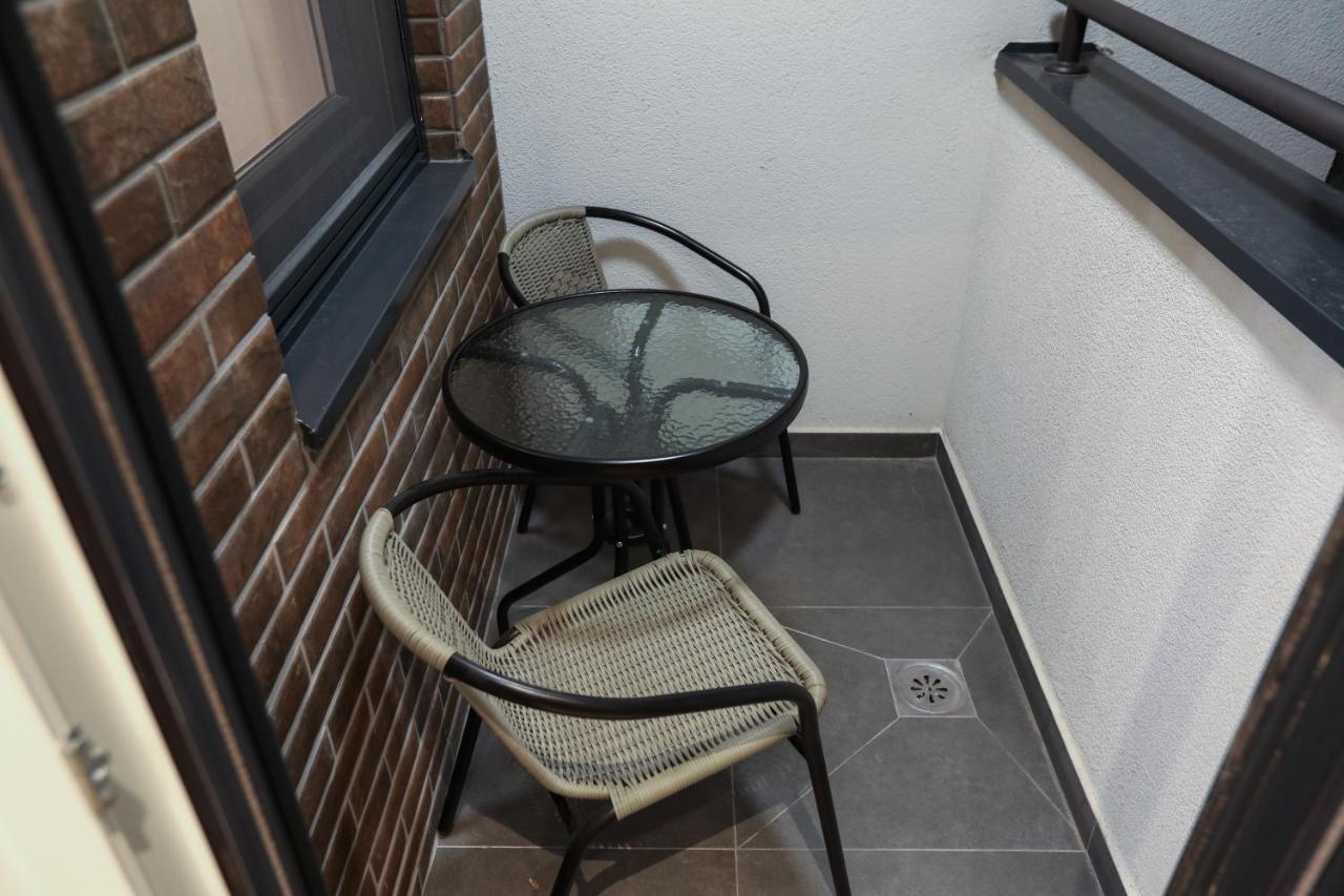 Apartment Promenada Avenija Novi Sad Luaran gambar