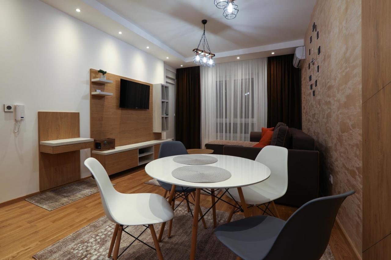 Apartment Promenada Avenija Novi Sad Luaran gambar